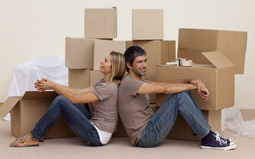 Local removal van transport for residential and business moves