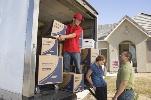 Professional movers handling belongings in Elephant and Castle