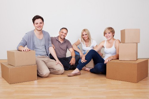 Local moving truck for office and household moves around Elephant and Castle